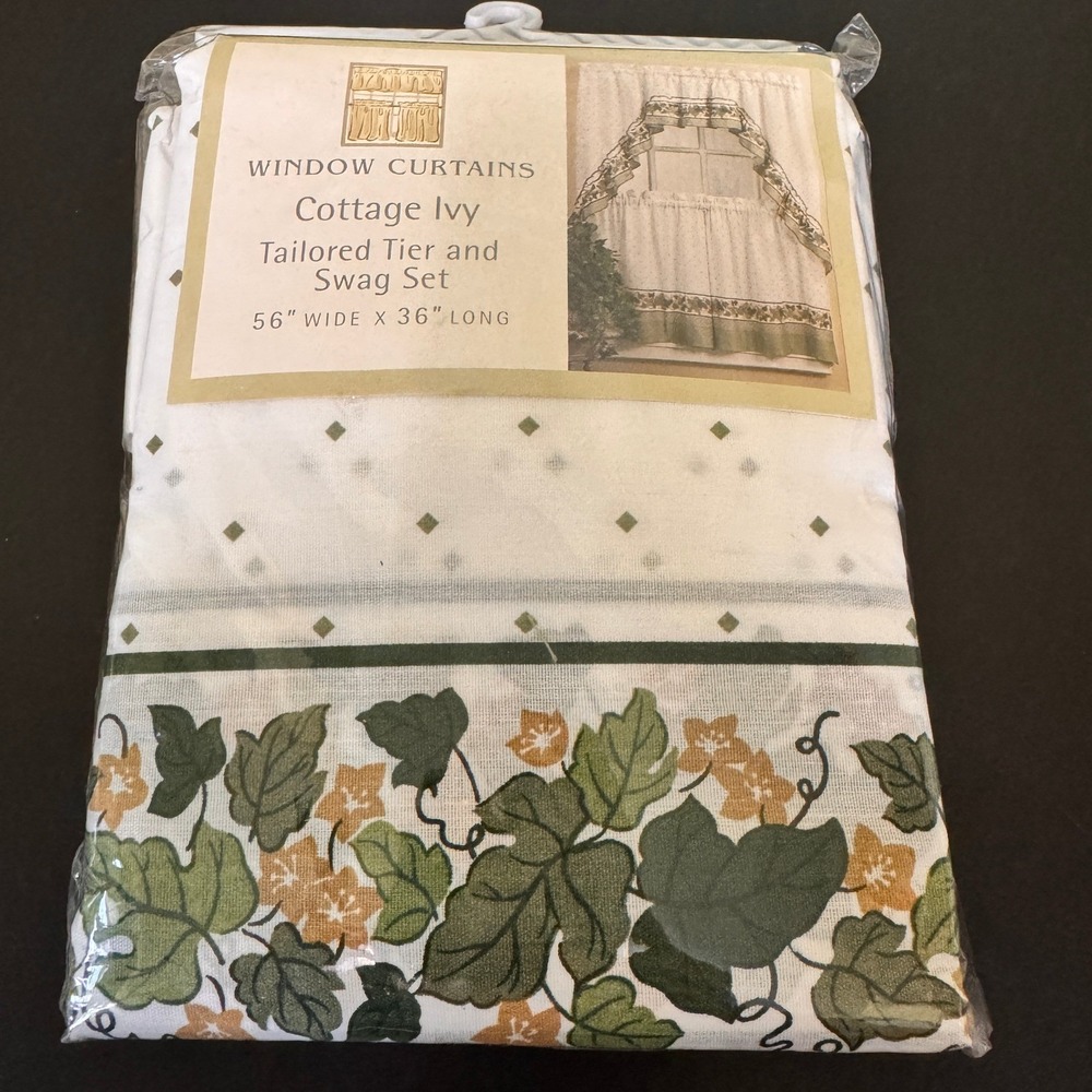 CHF Industries Cottage Ivy Tailored Tier and Swag Window Curtain Set 56x36 Green